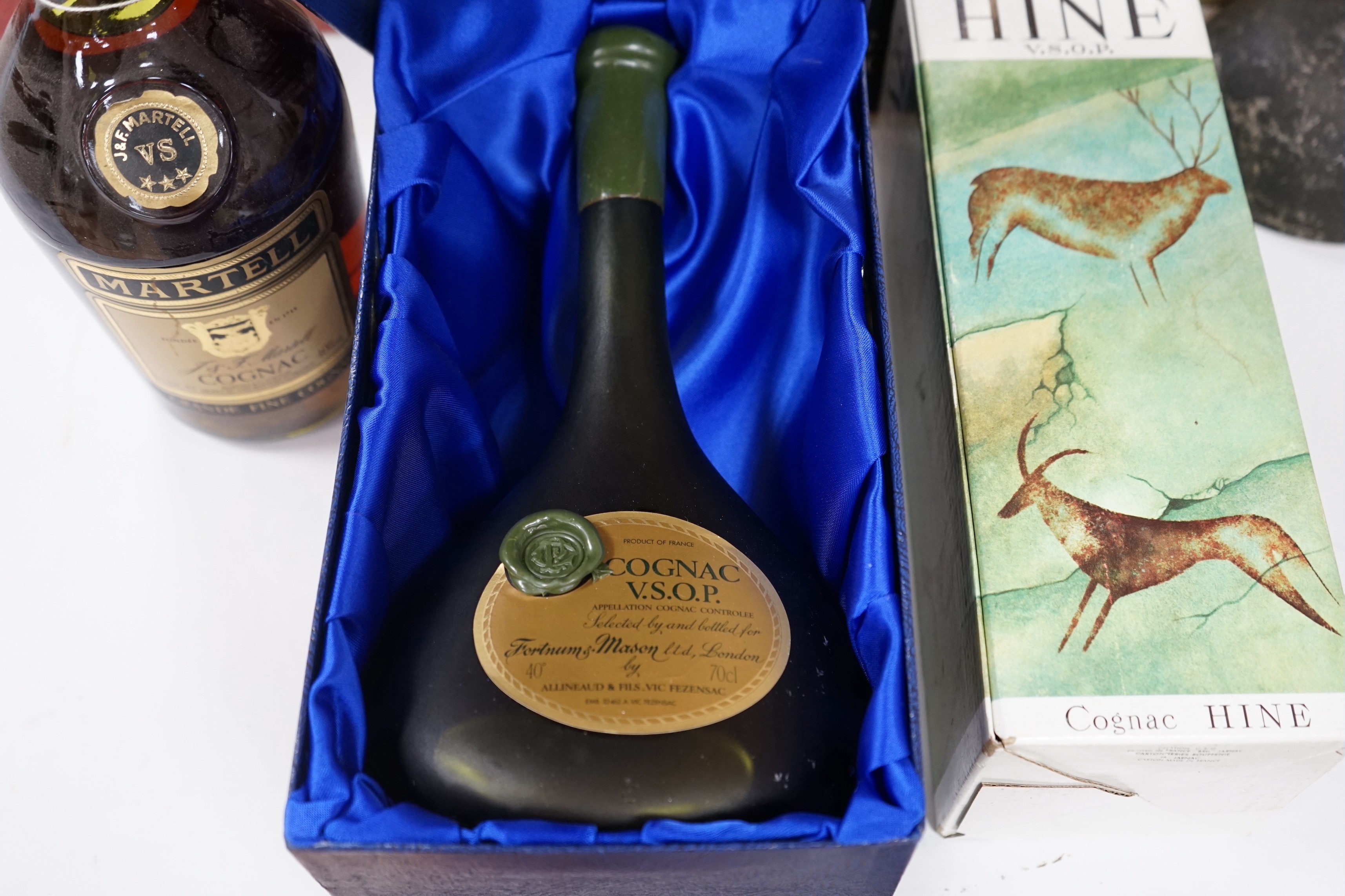 7 bottles of various cognacs including Hine, Remy Martin, Fortnum & Mason and Martell